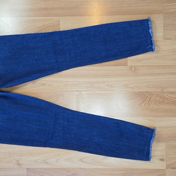 7 For All Mankind Skinny Ankle Jeans - Picture 10 of 12